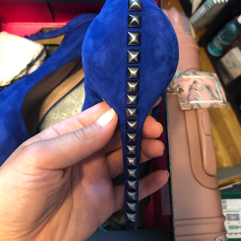 Blue Platform Pumps